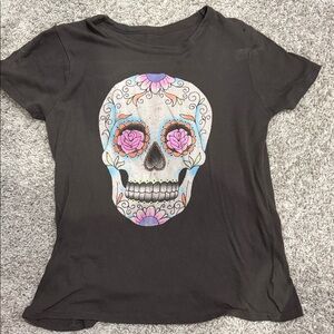 Chaser with Colorful Skull Design